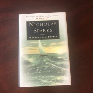Message in a Bottle by Nicholas Sparks First Edition First Print Book SIGNED